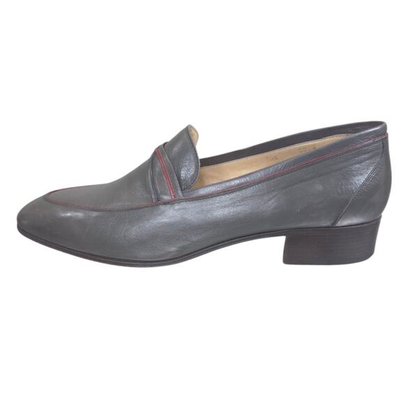Sophisticated Gray Leather Men\'s Oxfords